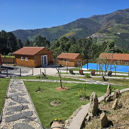 Casinhas Do Marao キャンプ場 *