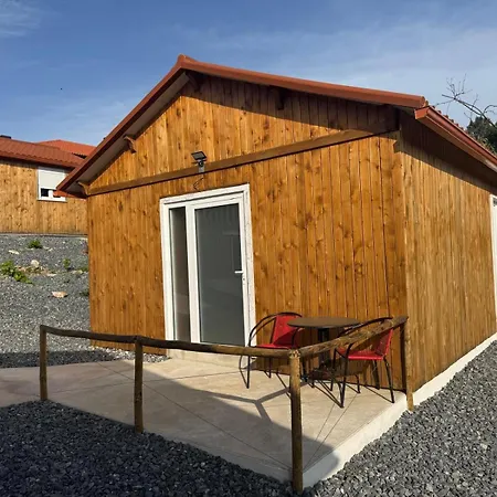 キャンプ場 Casinhas Do Marao